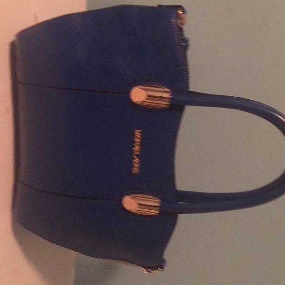 Michael Kors - Picture 2 of 3